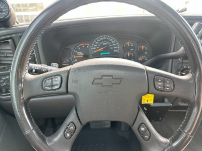 2004 Chevrolet Silverado 2500HD LS