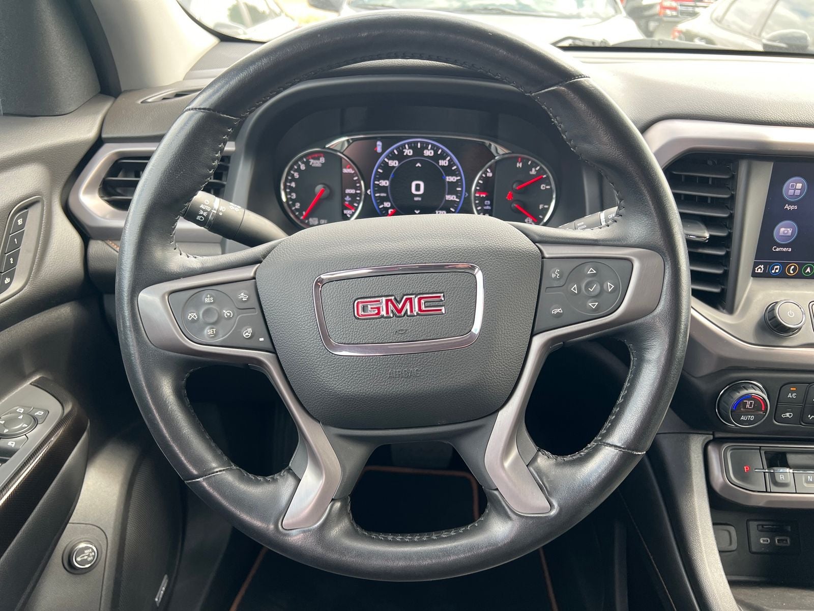 2022 GMC Acadia AT4