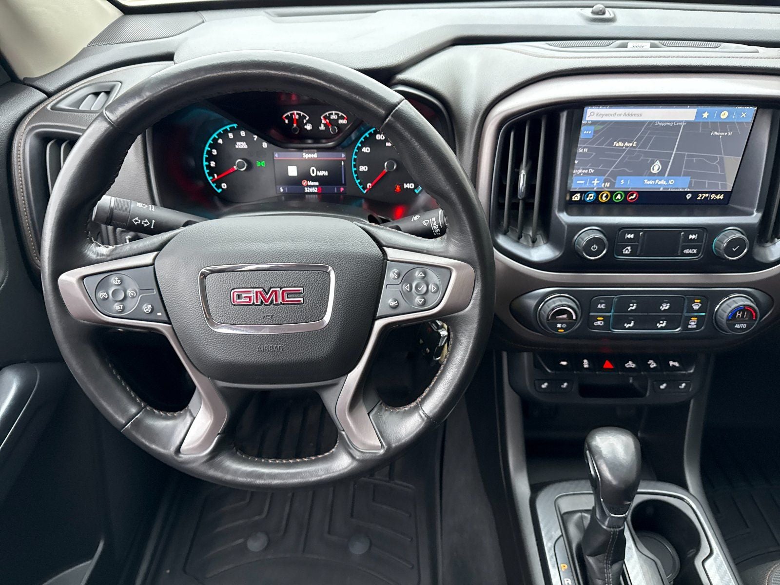 2022 GMC Canyon AT4 w/Leather