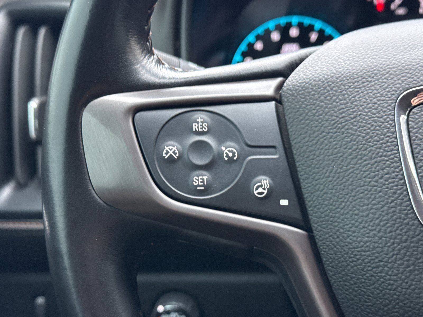 2022 GMC Canyon AT4 w/Leather