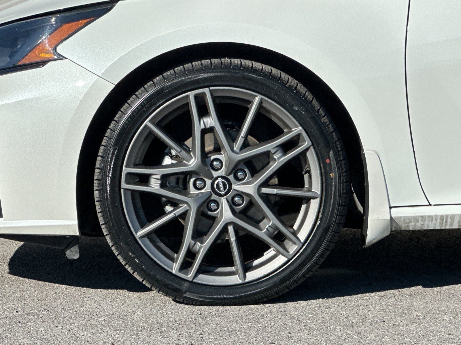 2023 Nissan Altima 2.0 SR