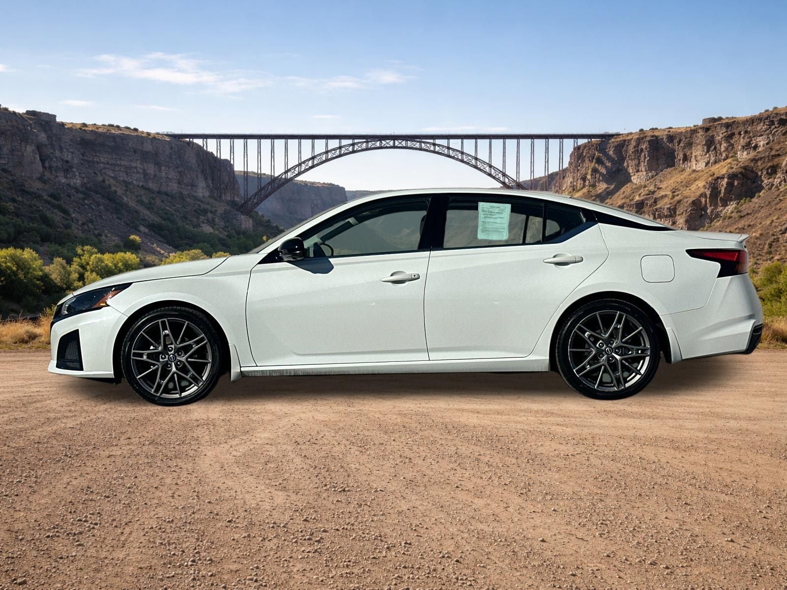 2023 Nissan Altima 2.0 SR