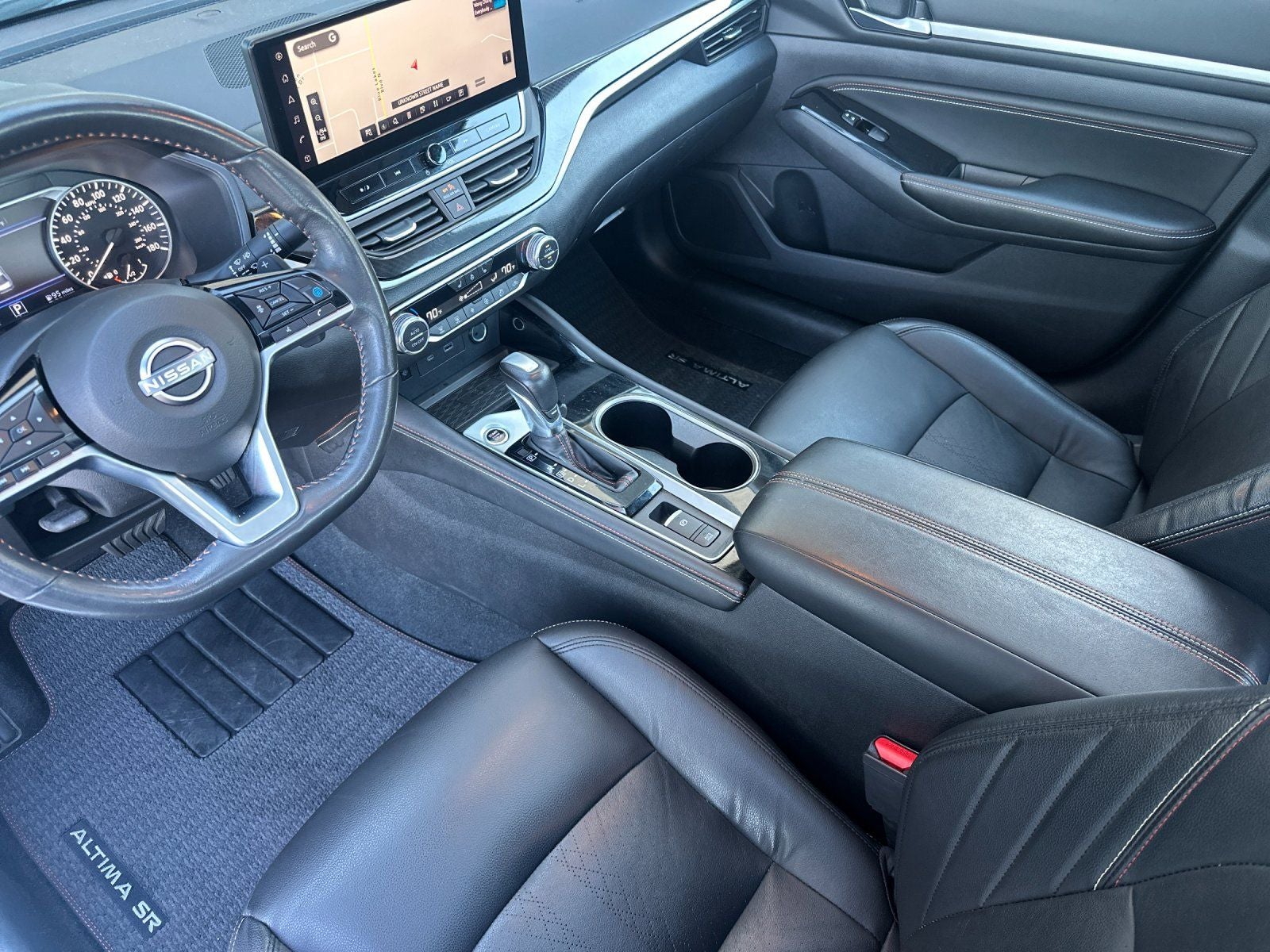 2023 Nissan Altima 2.0 SR