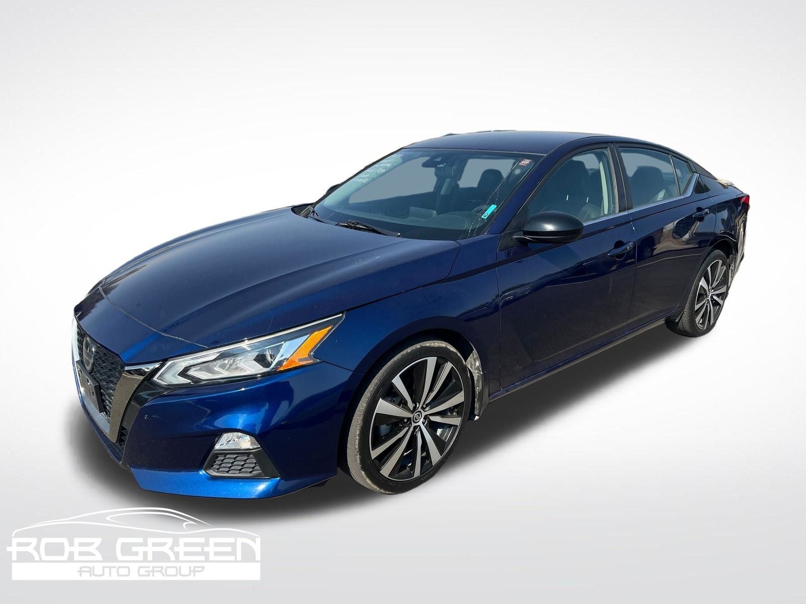 2022 Nissan Altima SR - Photo 1