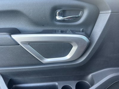 2017 Nissan Titan PRO-4X