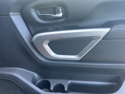 2017 Nissan Titan PRO-4X