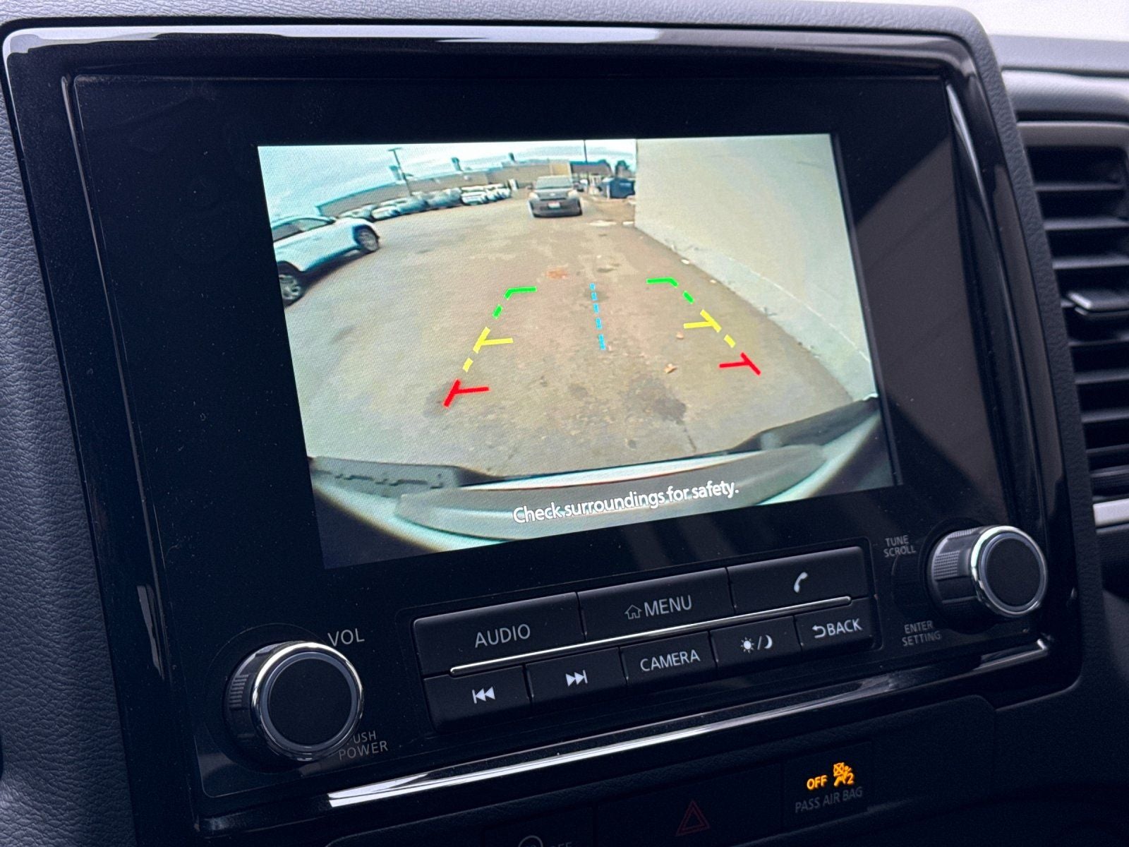 2024 Nissan Frontier SV