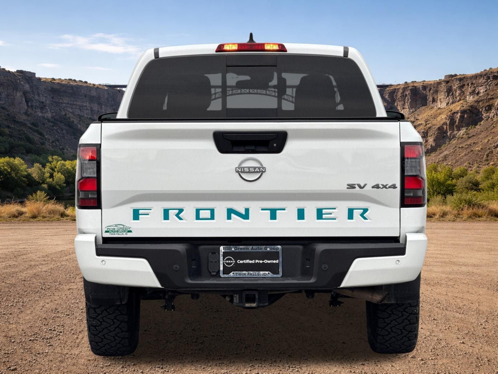 2024 Nissan Frontier SV