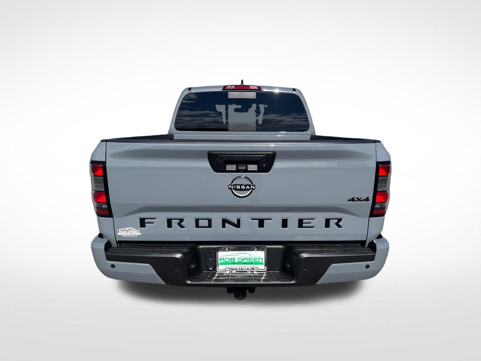 2027 Nissan Frontier SV