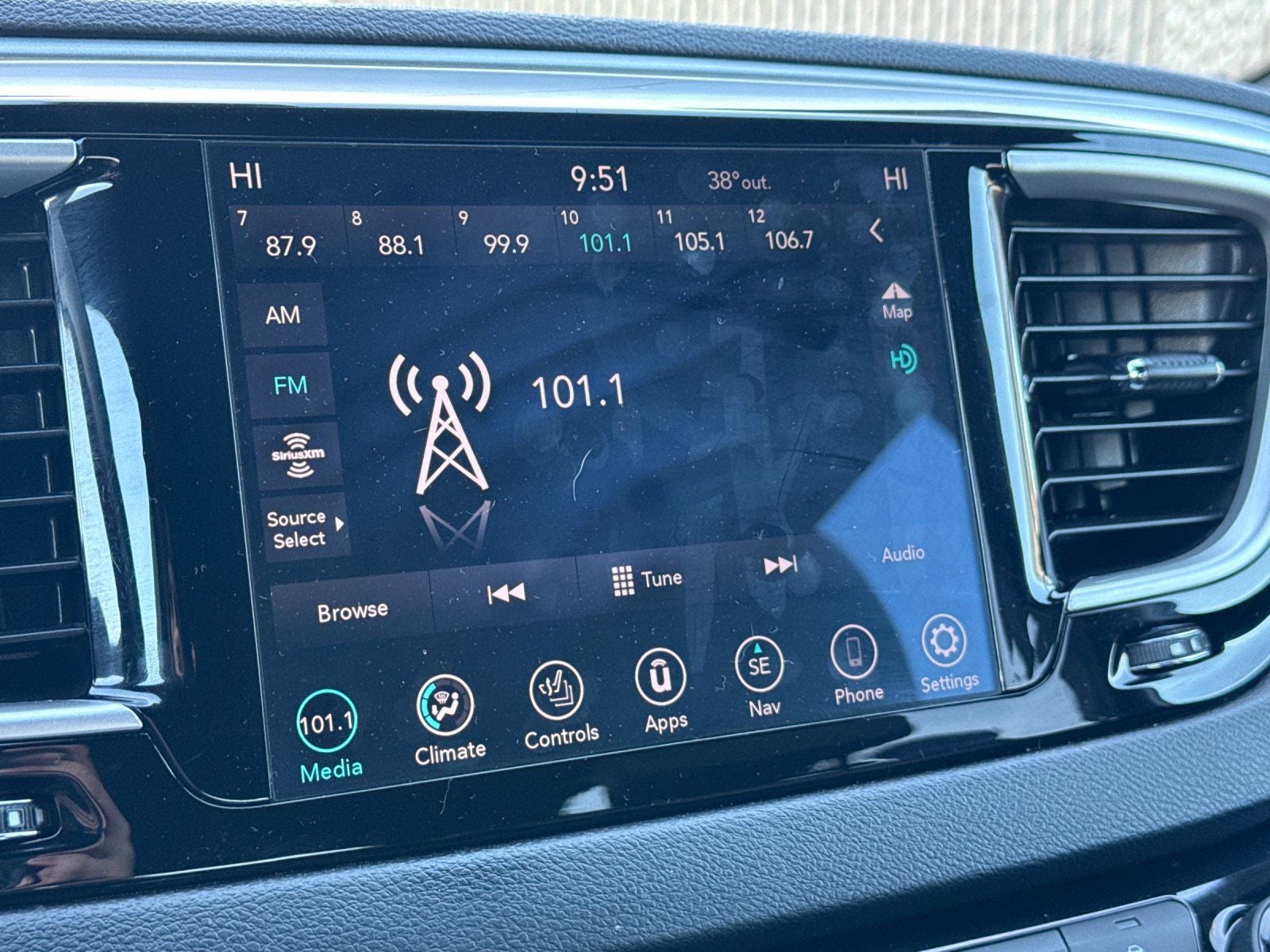 2020 Chrysler Pacifica Hybrid Touring L