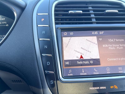 2019 Lincoln Nautilus Select