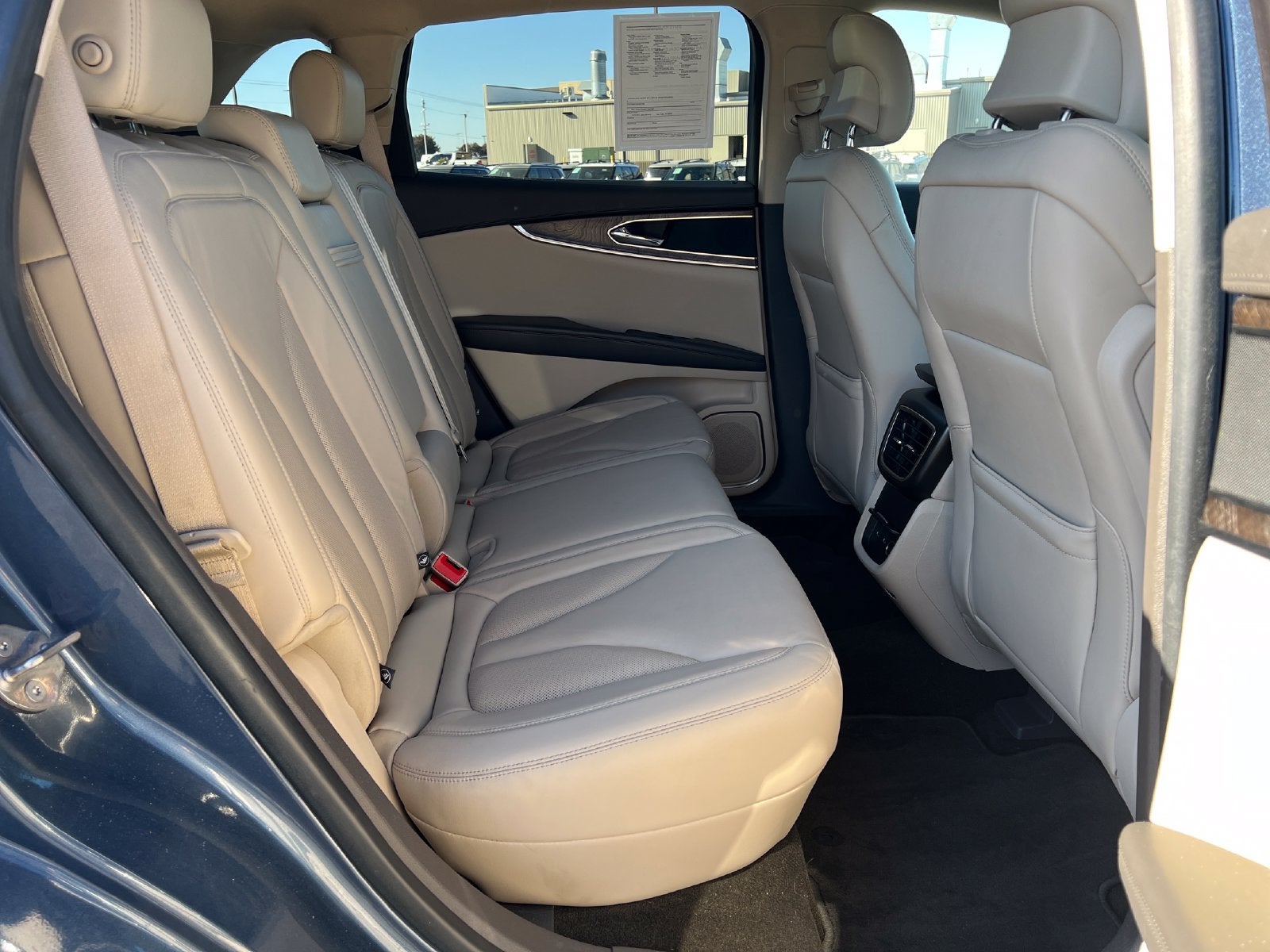 2019 Lincoln Nautilus Select