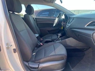 2022 Hyundai Accent SEL