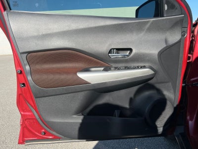 2019 Nissan Kicks SR