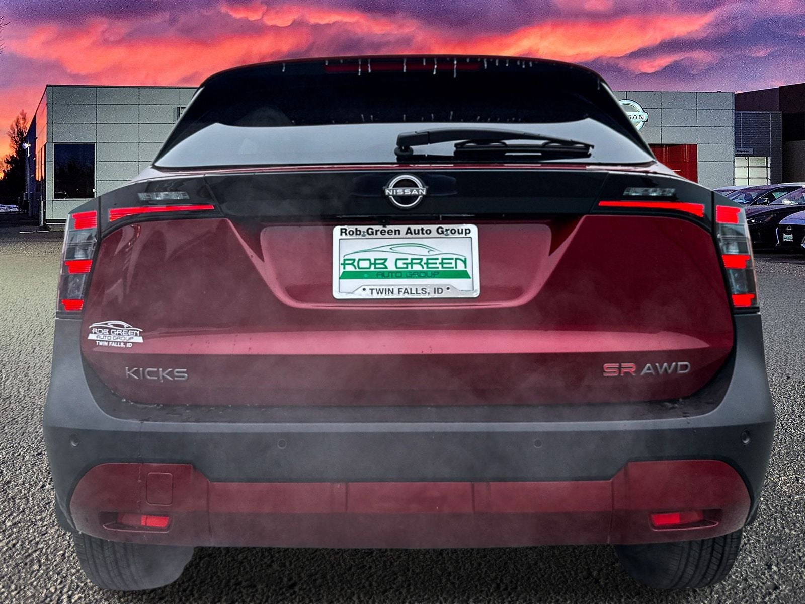 2026 Nissan Kicks SR