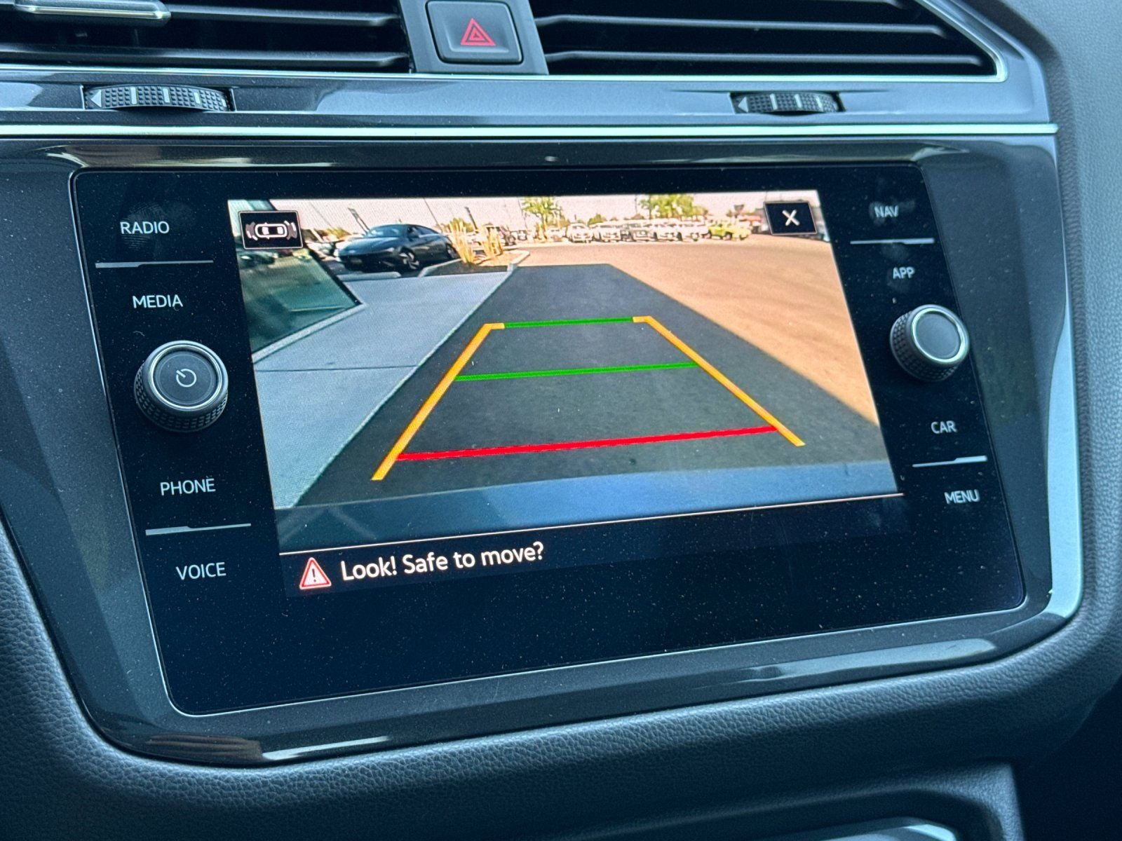 2021 Volkswagen Tiguan 2.0T SEL