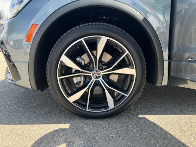 2022 Volkswagen Tiguan 2.0T SEL R-Line