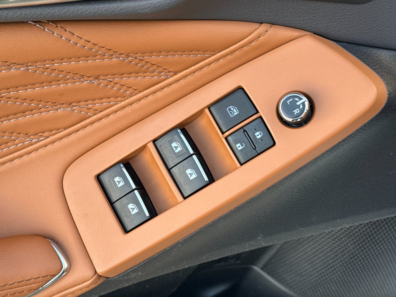 2020 Toyota Avalon Hybrid Limited