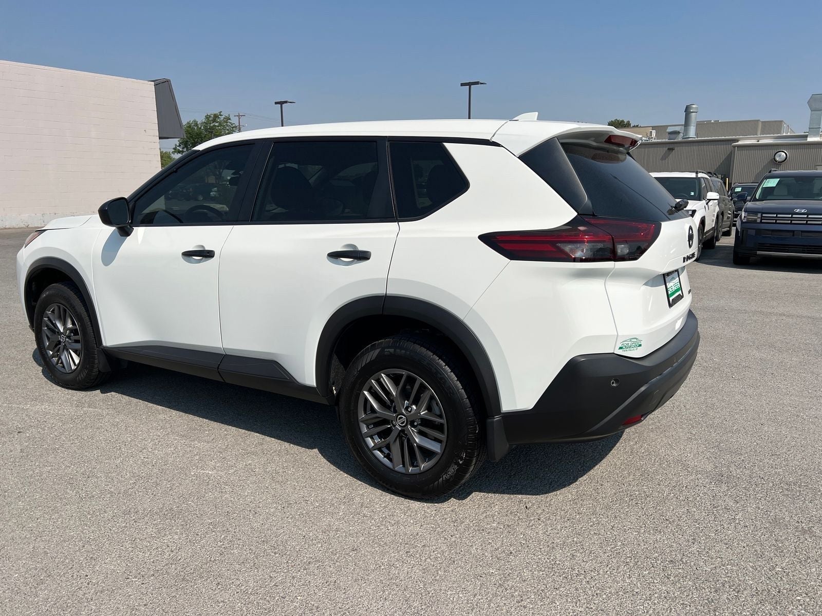 2021 Nissan Rogue S