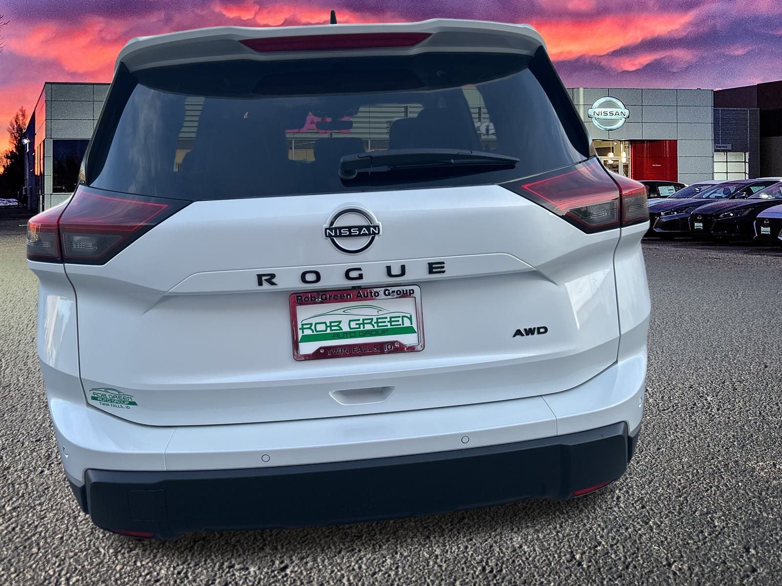 2026 Nissan Rogue SV