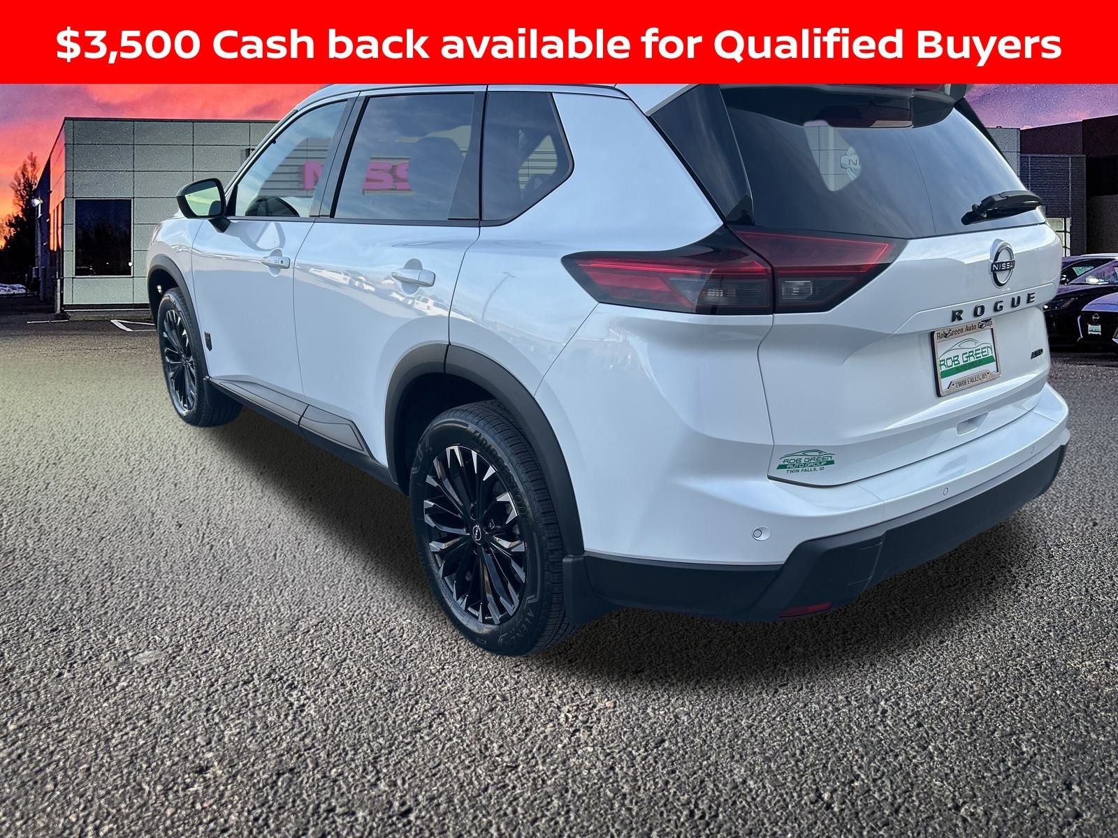 2026 Nissan Rogue SV