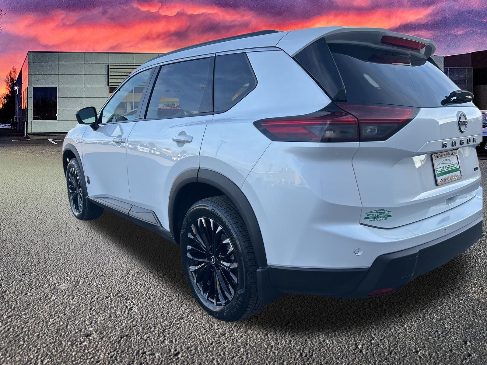 2026 Nissan Rogue SV