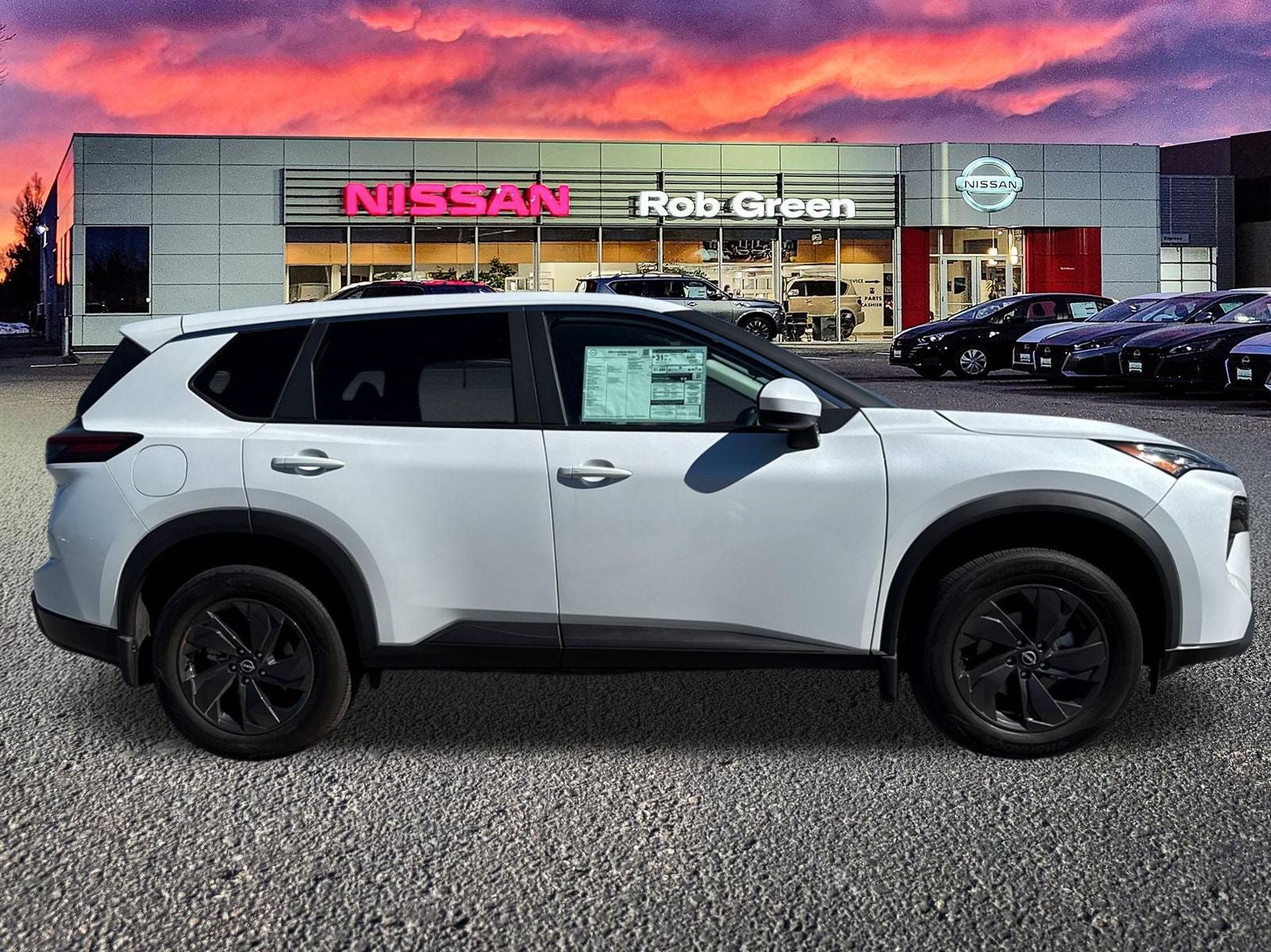 2026 Nissan Rogue SV