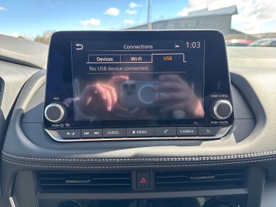 2026 Nissan Rogue SV