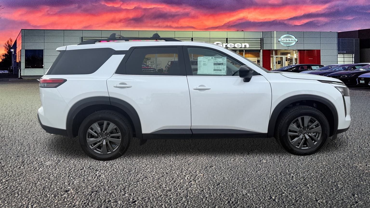 2026 Nissan Pathfinder SV