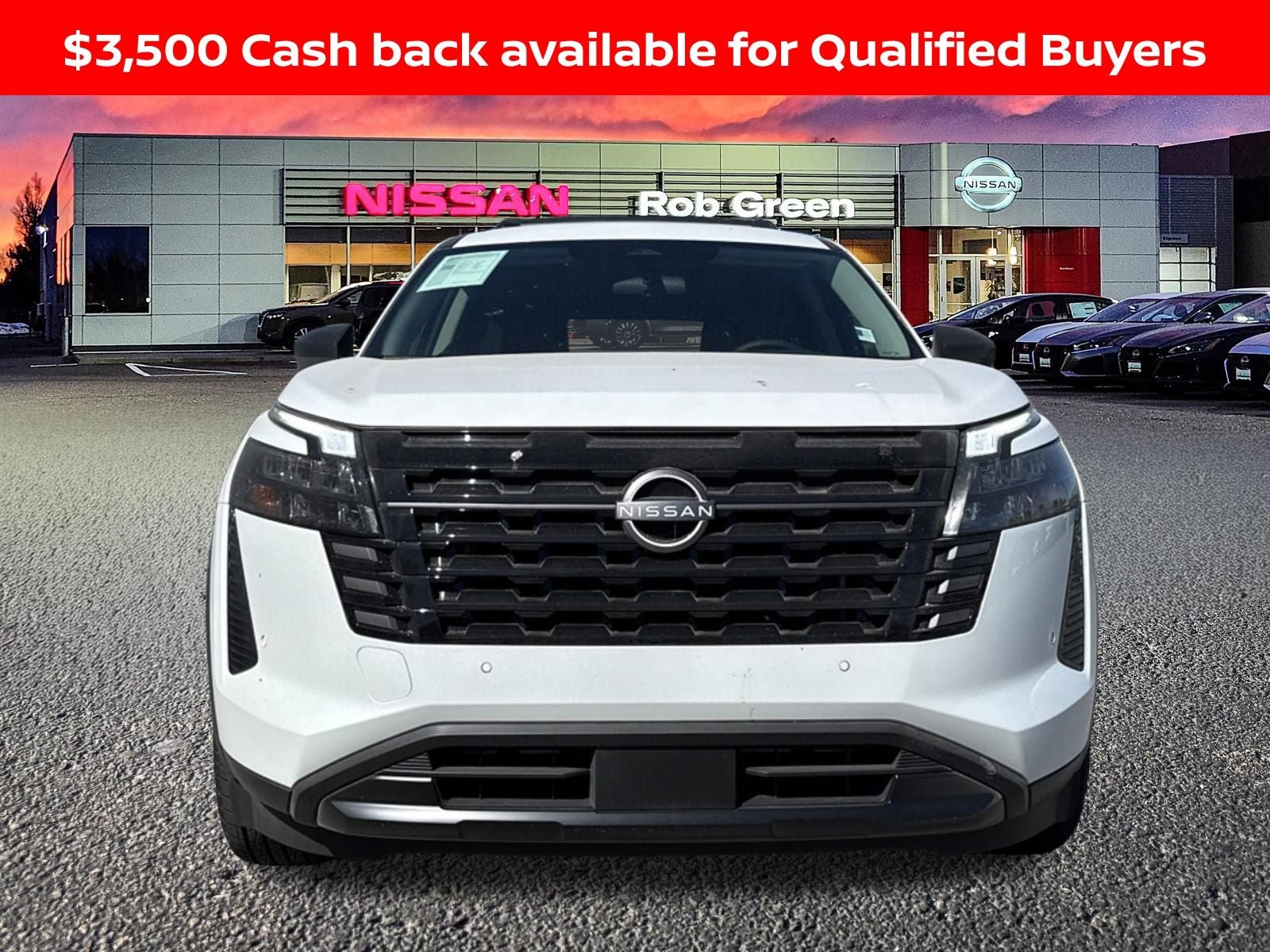 2026 Nissan Pathfinder SV