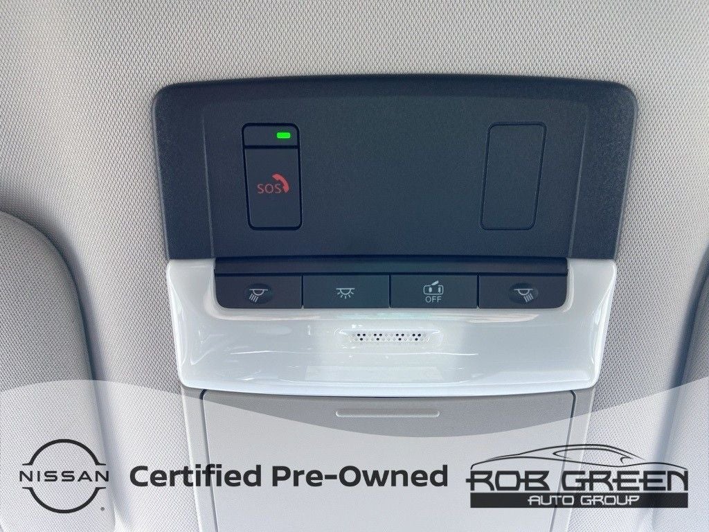 2024 Nissan Pathfinder SL