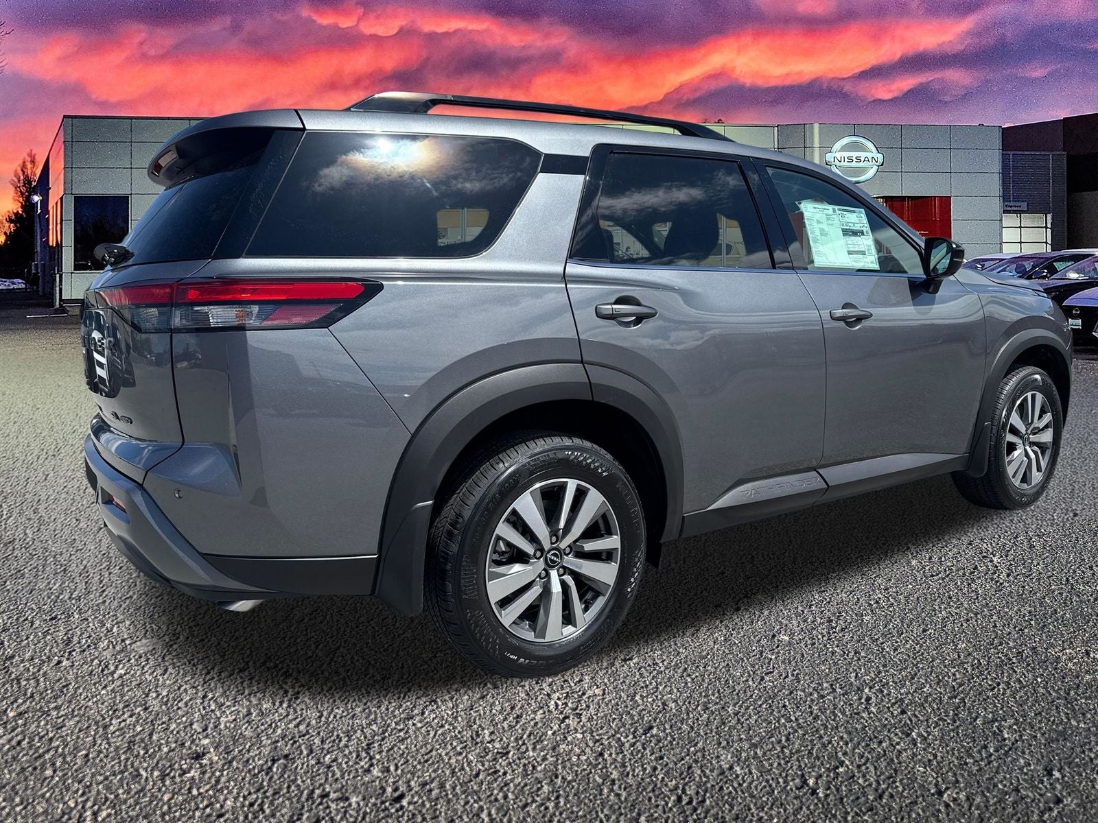 2026 Nissan Pathfinder SL