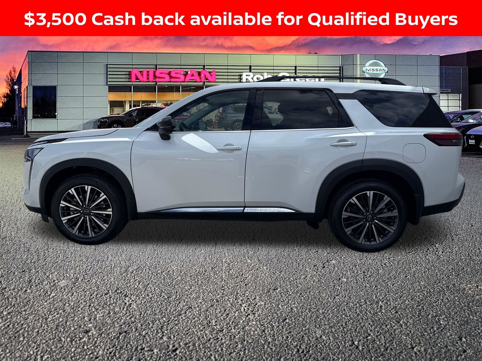 2026 Nissan Pathfinder Platinum