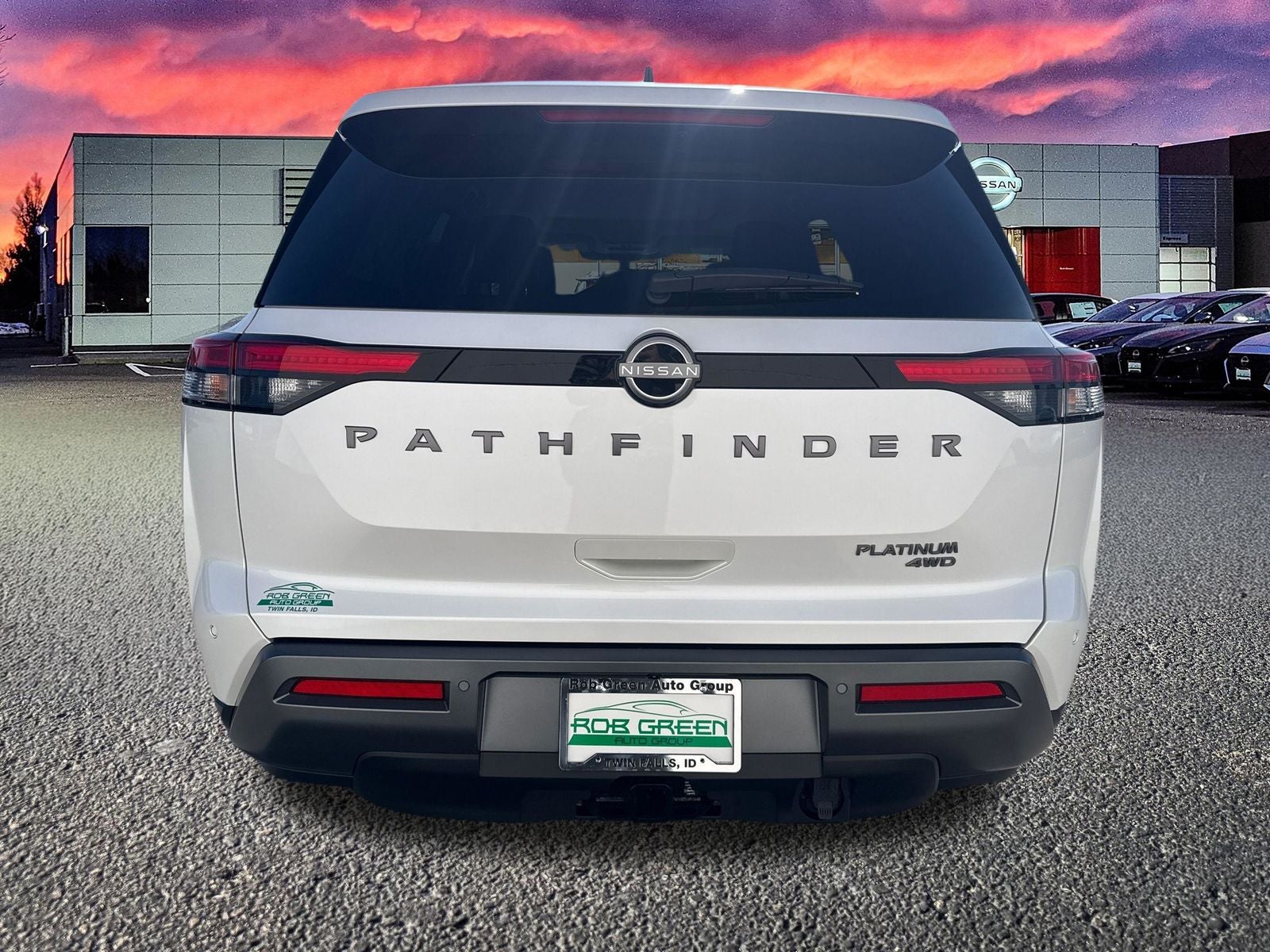 2026 Nissan Pathfinder Platinum