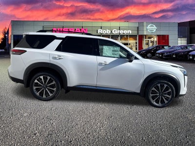 2026 Nissan Pathfinder Platinum