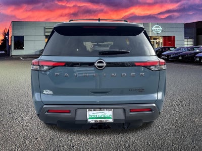 2026 Nissan Pathfinder Platinum