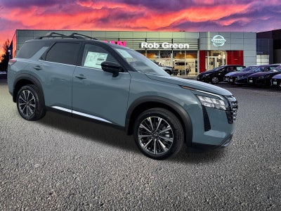 2026 Nissan Pathfinder Platinum