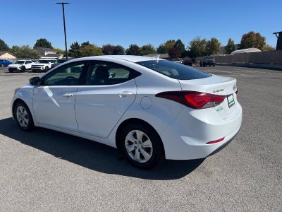 2015 Hyundai Elantra SE