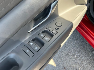 2022 Hyundai Elantra SE