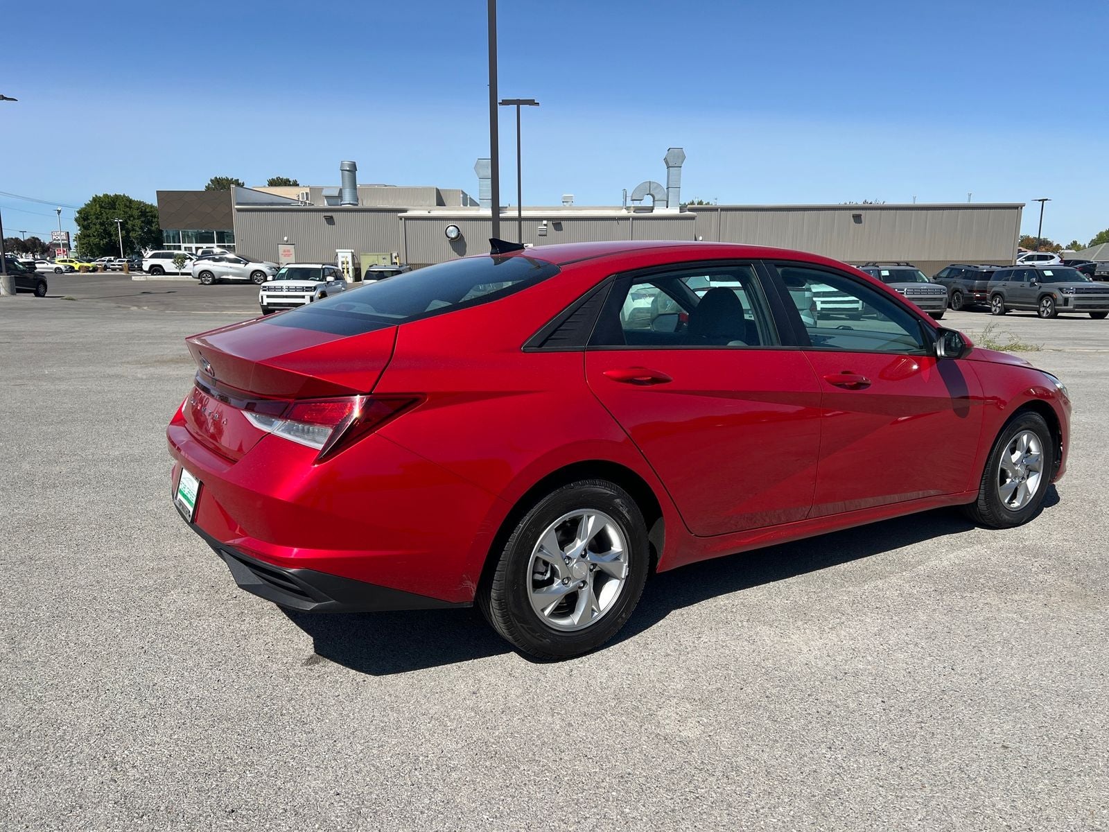 2022 Hyundai Elantra SE