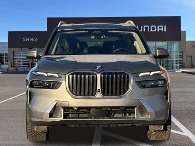 2025 BMW X7 xDrive40i