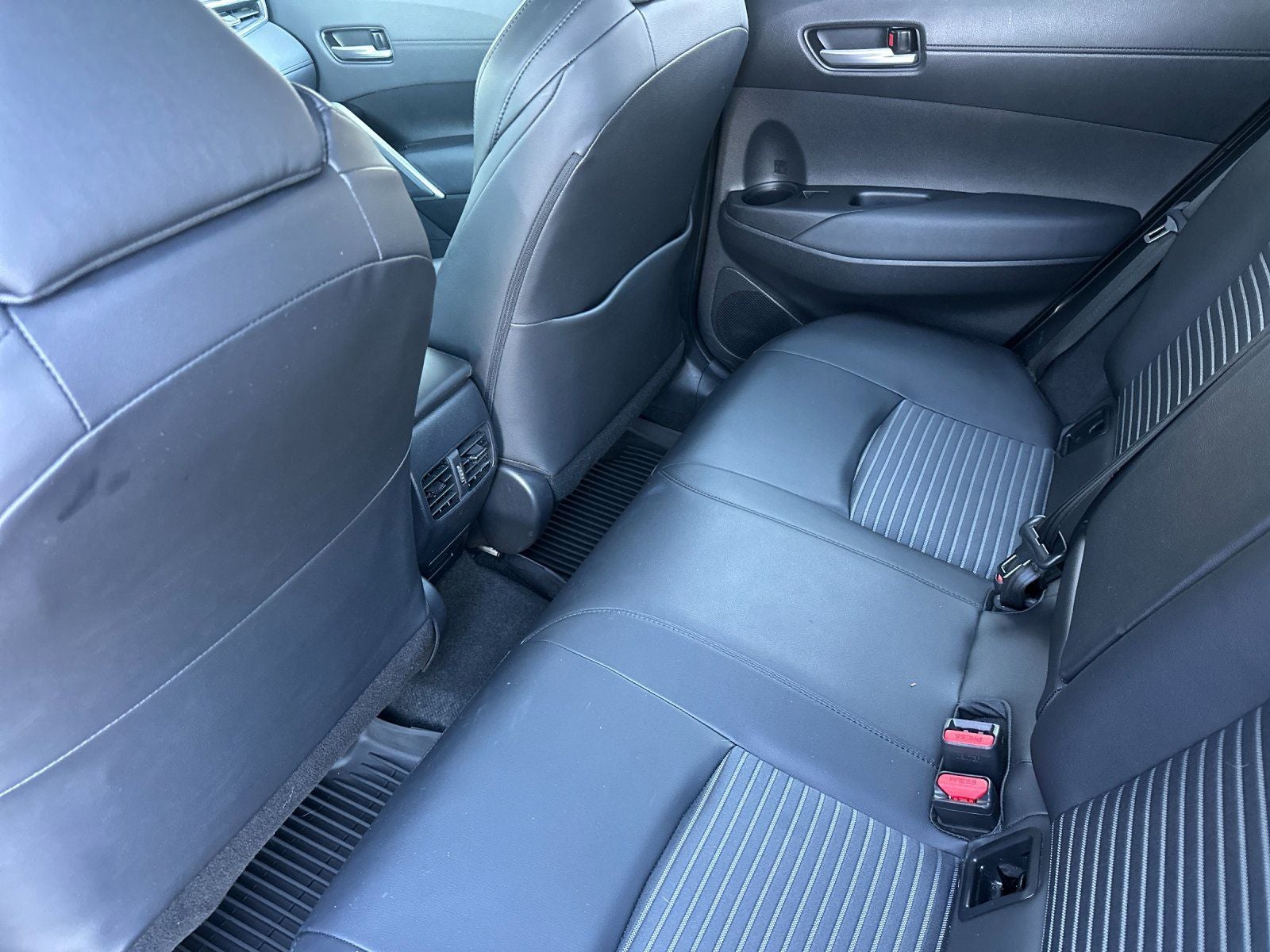 2024 Toyota Corolla Cross Hybrid XSE