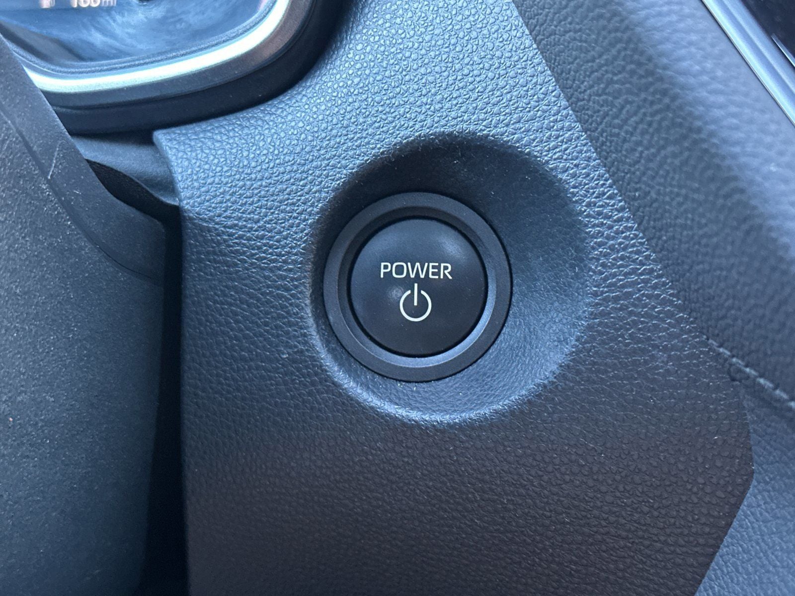 2024 Toyota Corolla Cross Hybrid XSE