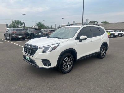 2022 Subaru Forester Premium