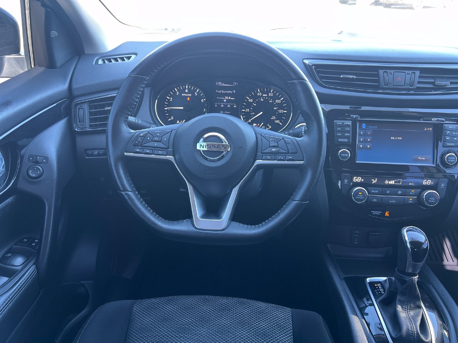 2017 Nissan Rogue Sport SV