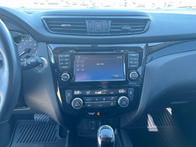 2017 Nissan Rogue Sport SV