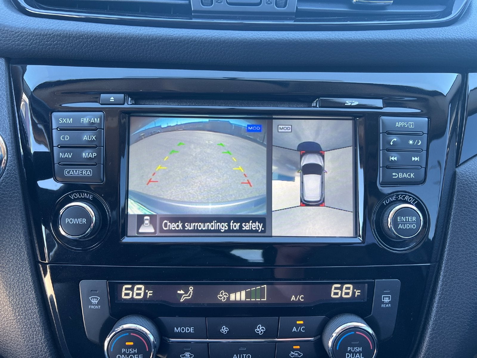 2017 Nissan Rogue Sport SV