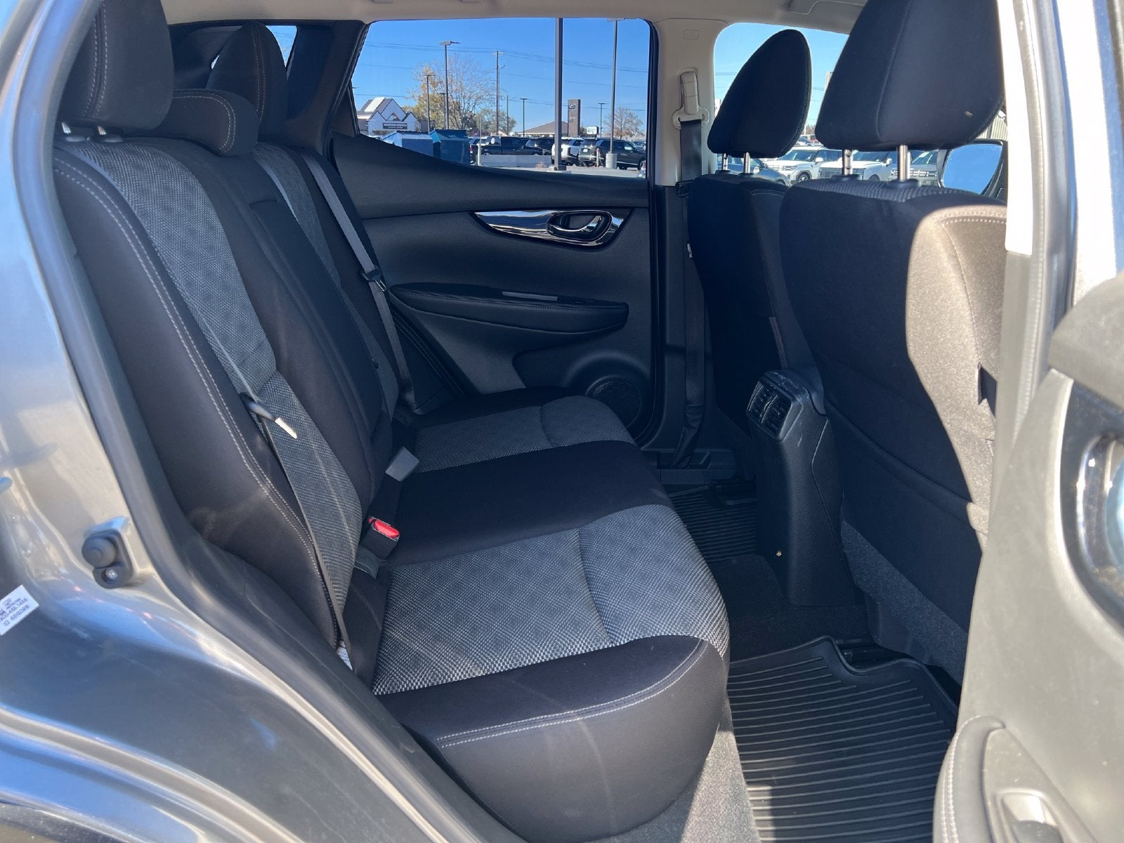 2017 Nissan Rogue Sport SV