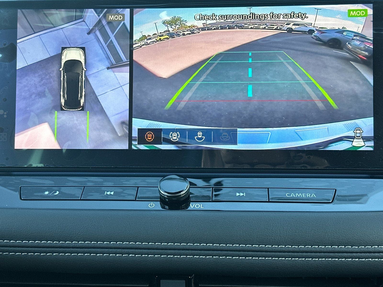 2025 Nissan Rogue Platinum - Photo 22