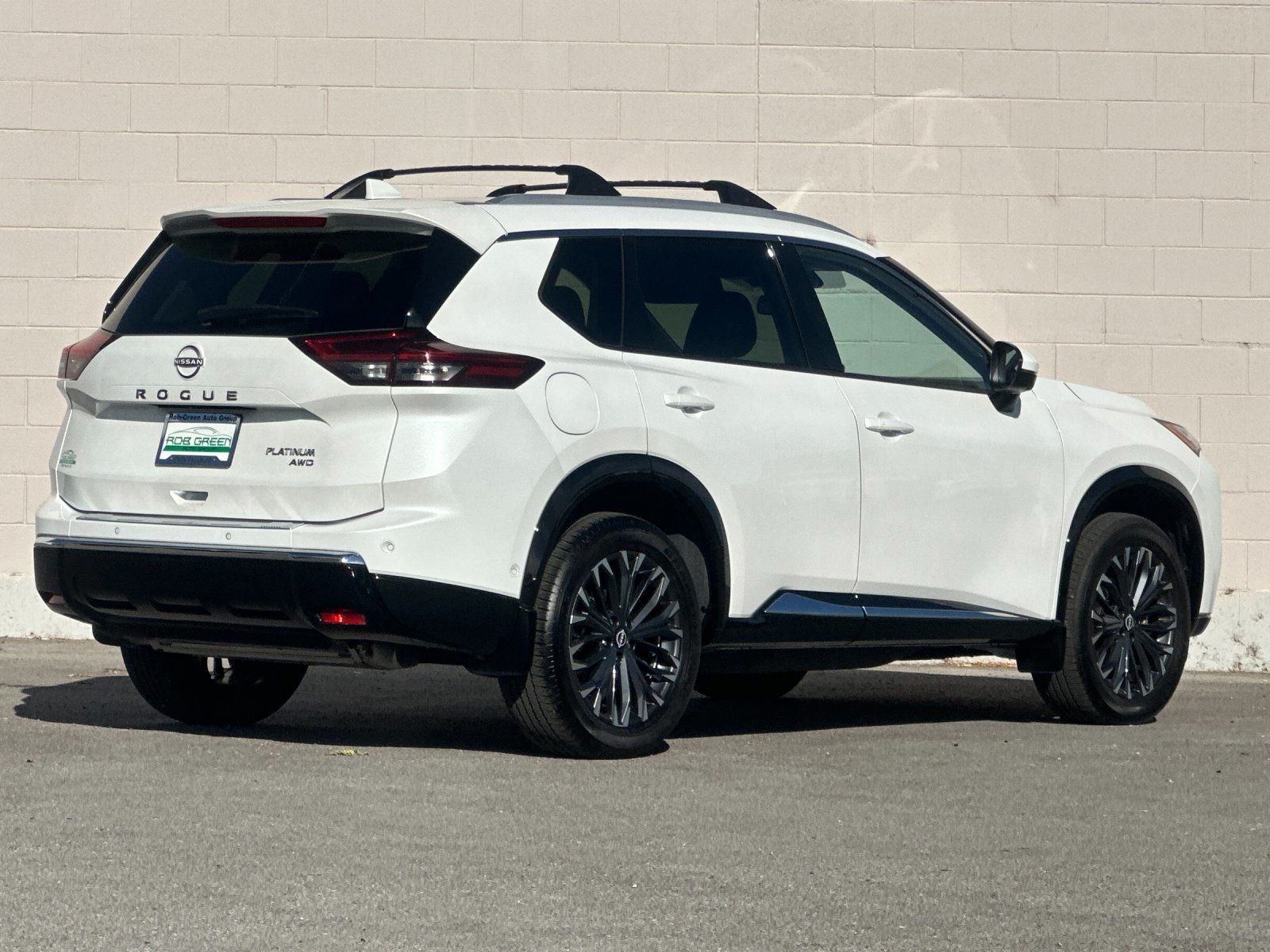 2025 Nissan Rogue Platinum